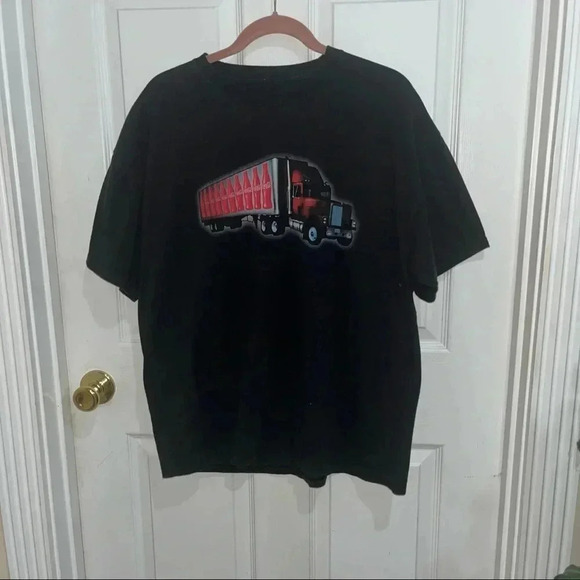 Coca cocoa tee with truck and cola on front - Picture 1 of 3